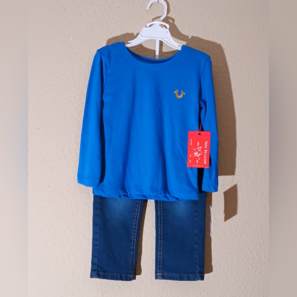 True Religion Blue Long Sleeve Tee with Jeans 2 Piece Outfit